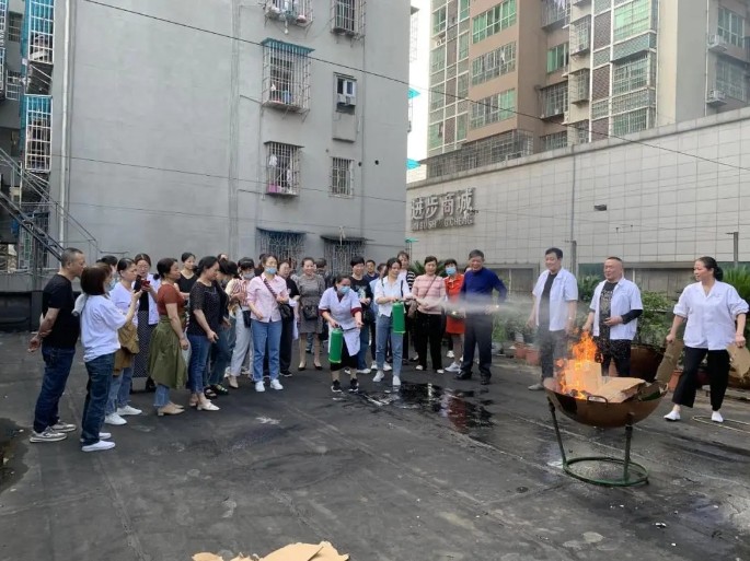 衡陽市南北特食品有限公司開展《安全生產(chǎn)》、《消防安